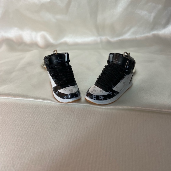 Accessories - Fashion Mini Sneaker Keychain